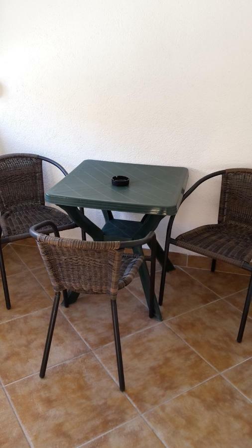 Apartments Music Sutomore Luaran gambar